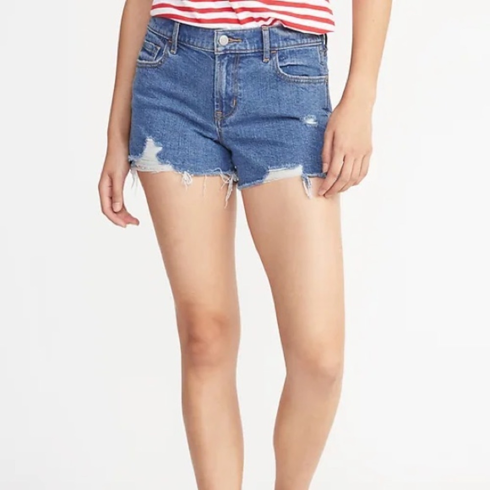 Old Navy Boyfriend Distressed Denim Cut Off Shorts Light Wash Size 0 Like New